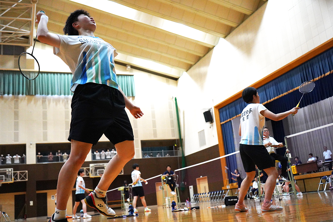 佐賀 総体 2023】女子バドミントン団体戦は佐賀女子高校が優勝！ほとんど点数を与えることなく、すべての試合を3-0でストレート勝ち。 | かちスポ